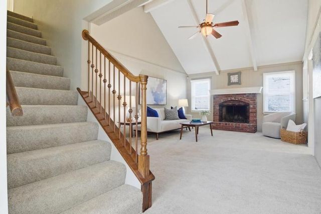 10007 MONROVIA Street, Lenexa, KS 66215