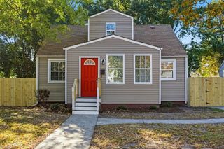 3209 Arlington PL, Portsmouth, VA 23707