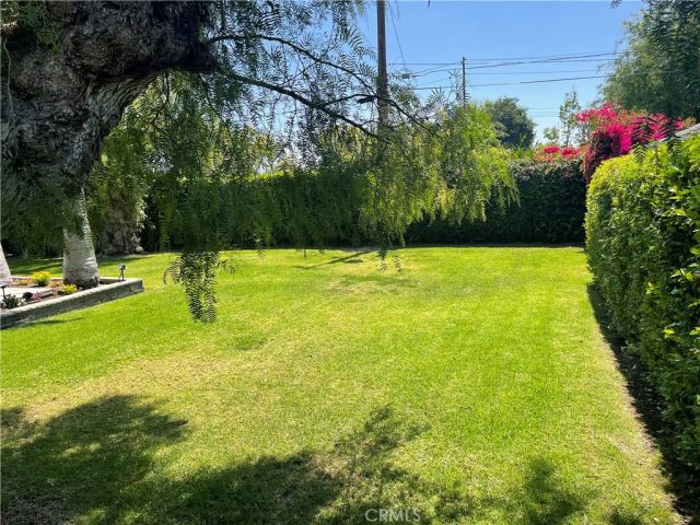 1062 El Camino, Santa Ana, CA 92705