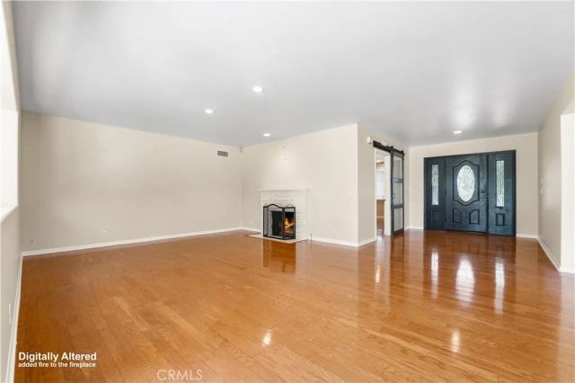 1062 El Camino, Santa Ana, CA 92705