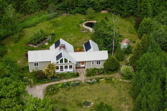 98R Old Turnpike Road, Nottingham, NH 03290