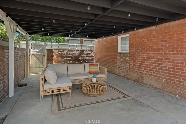 694 W Orange Grove, Pomona, CA 91768