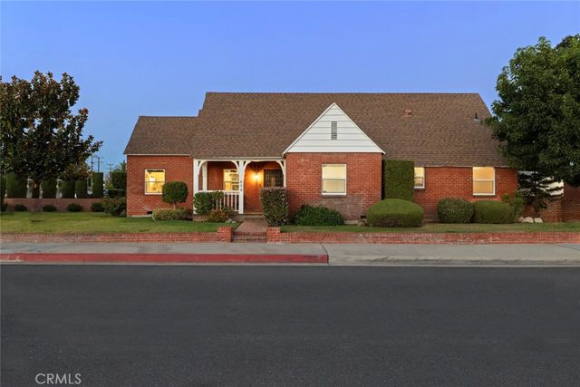 694 W Orange Grove, Pomona, CA 91768