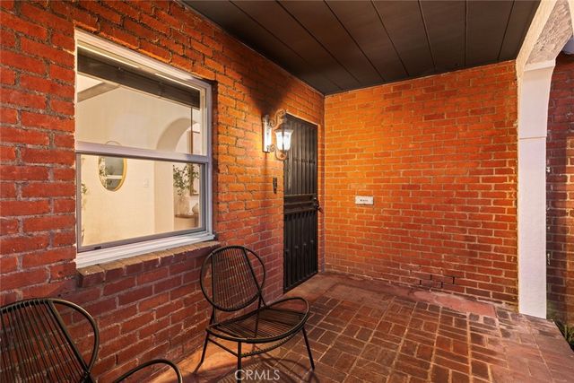 694 W Orange Grove, Pomona, CA 91768