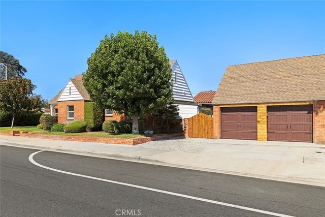 694 W Orange Grove, Pomona, CA 91768