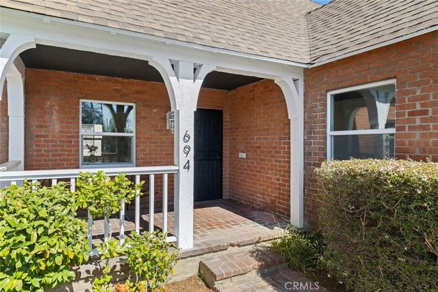 694 W Orange Grove, Pomona, CA 91768