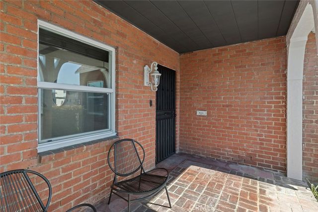 694 W Orange Grove, Pomona, CA 91768