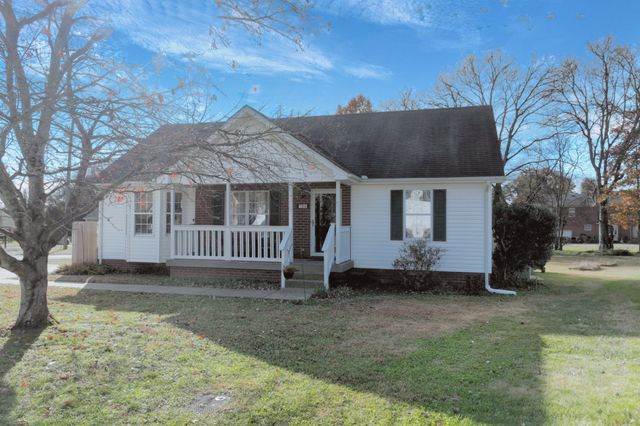 724 Charlie Gann Rd, Old Hickory, TN 37138
