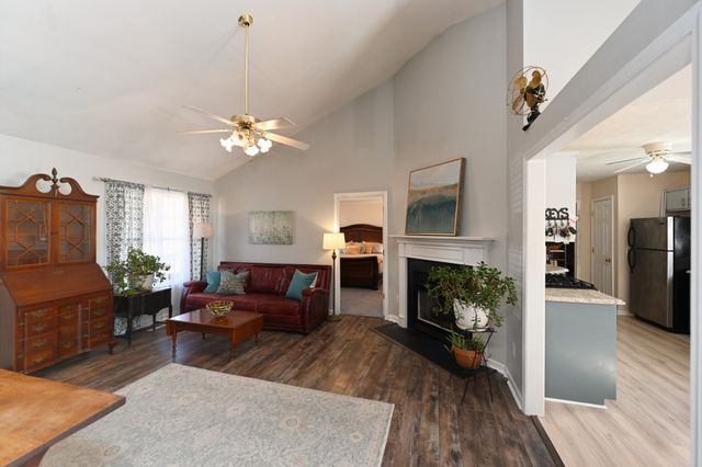 724 Charlie Gann Rd, Old Hickory, TN 37138