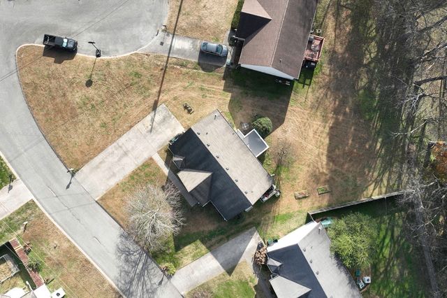 724 Charlie Gann Rd, Old Hickory, TN 37138