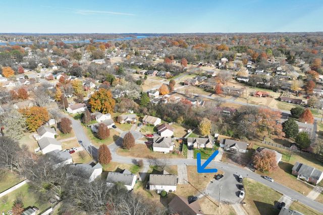 724 Charlie Gann Rd, Old Hickory, TN 37138