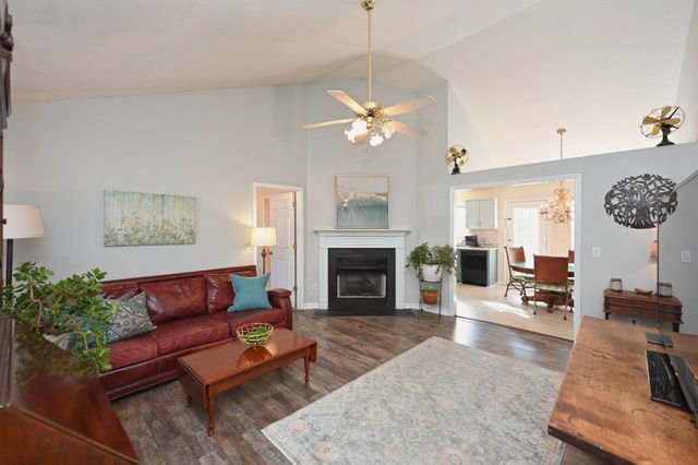 724 Charlie Gann Rd, Old Hickory, TN 37138