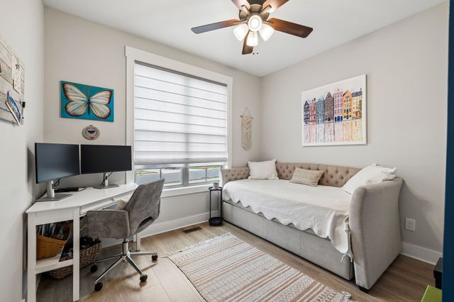 126 Julia Ann Ct, Springfield, TN 37172