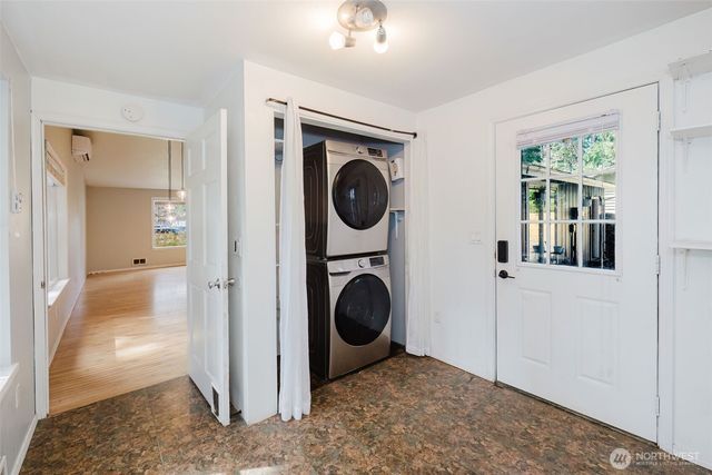 2437 Red Spruce Drive SE, Port Orchard, WA 98366