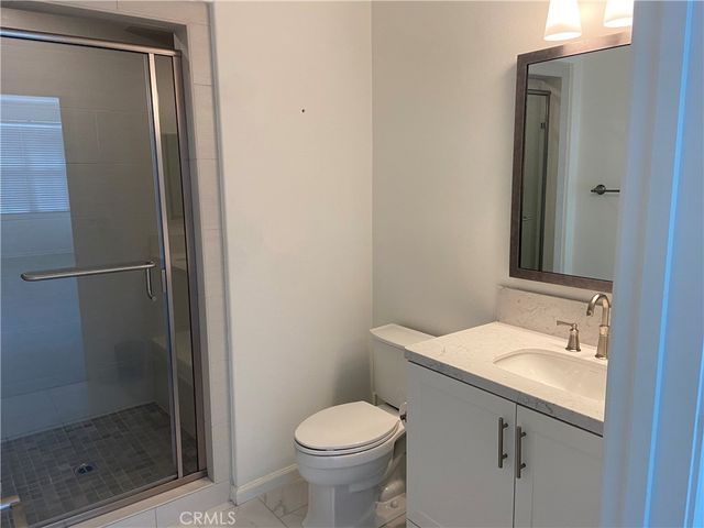 122 Crescent Moon, Irvine, CA 92602