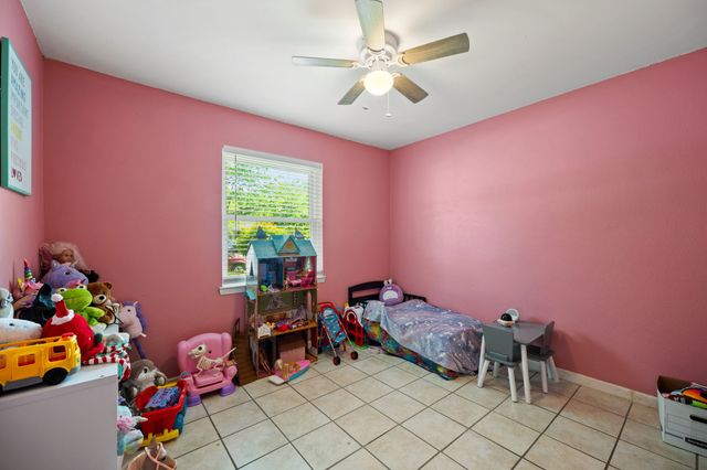 1224 Mars Drive, Cedar Hill, TX 75104