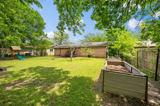 1224 Mars Drive, Cedar Hill, TX 75104