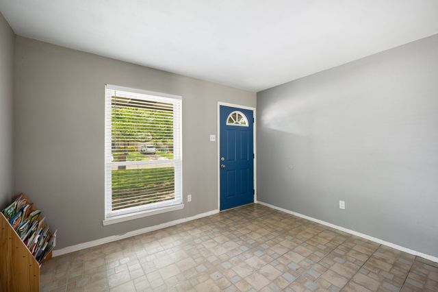 1224 Mars Drive, Cedar Hill, TX 75104