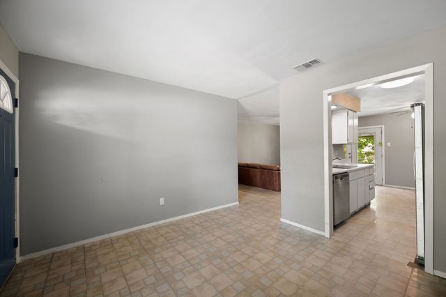 1224 Mars Drive, Cedar Hill, TX 75104