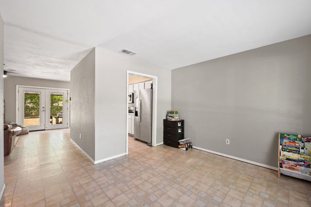 1224 Mars Drive, Cedar Hill, TX 75104