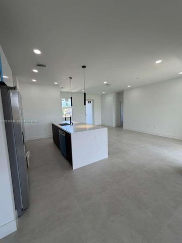 3629 E Gator Circle, Cape Coral, FL 33909