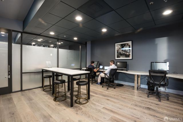 250 King Street 602, San Francisco, CA 94107