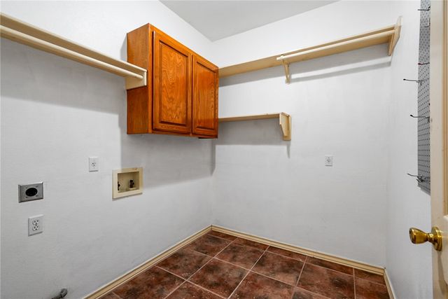 4253 Rapids Dr, Corpus Christi, TX 78410