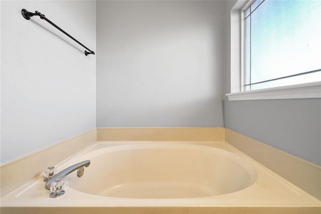 4253 Rapids Dr, Corpus Christi, TX 78410