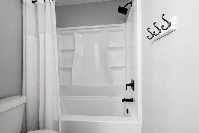 4253 Rapids Dr, Corpus Christi, TX 78410