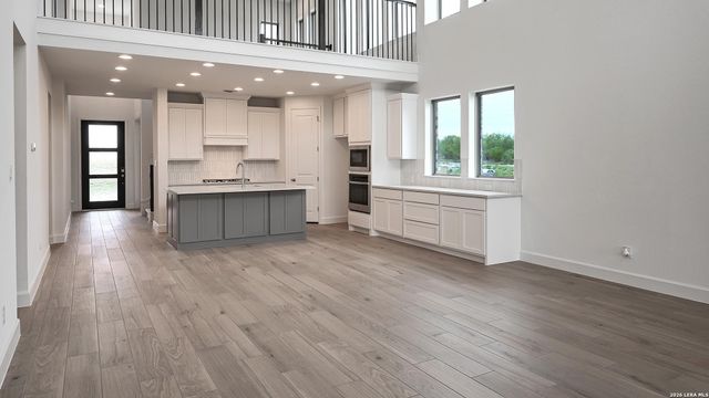 4011 Parchman, Schertz, TX 78124