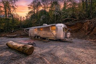 1472 Nugget Lane, Ellijay, GA 30540