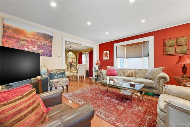 307 Frederick Avenue, Bellmore, NY 11710