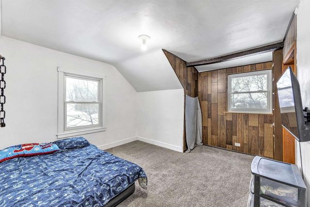 2410 LIBERTY PLACE, Manitowoc, WI 54220