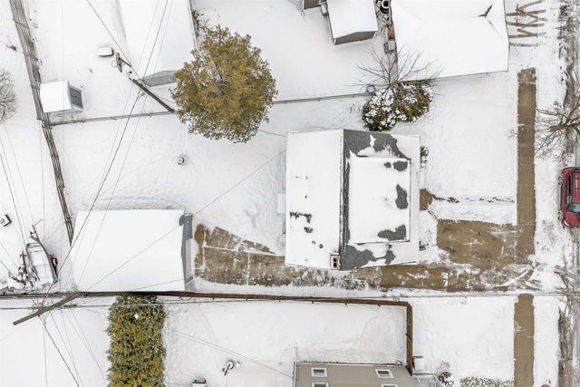 2410 LIBERTY PLACE, Manitowoc, WI 54220