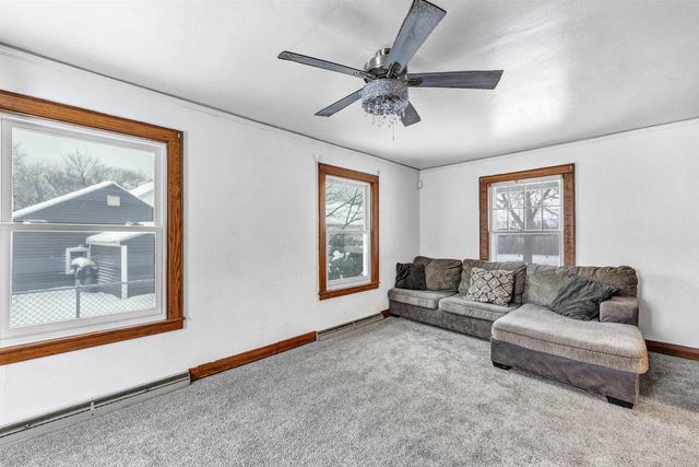 2410 LIBERTY PLACE, Manitowoc, WI 54220