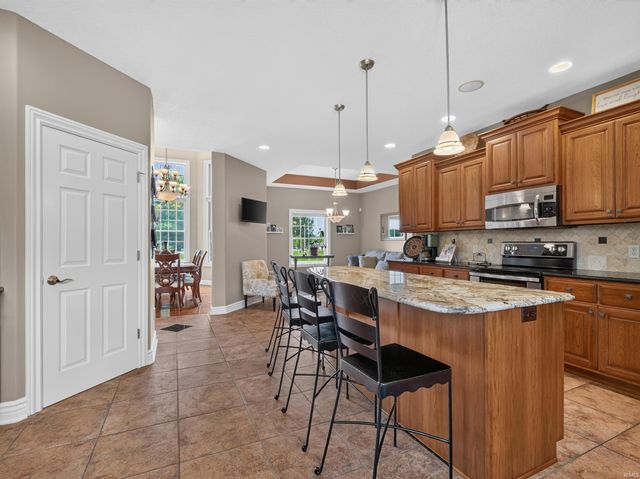 12223 Leo Road, Fort Wayne, IN 46845