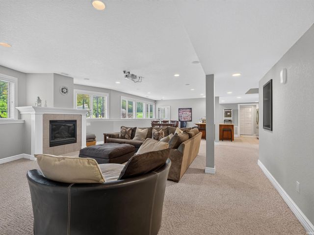 12223 Leo Road, Fort Wayne, IN 46845