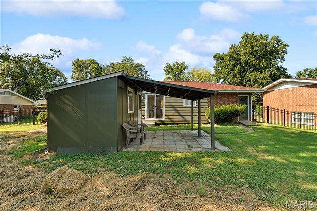 1218 Express Drive, Belleville, IL 62223
