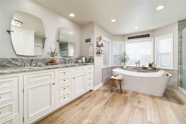 1098 W 25th Street, Upland, CA 91784