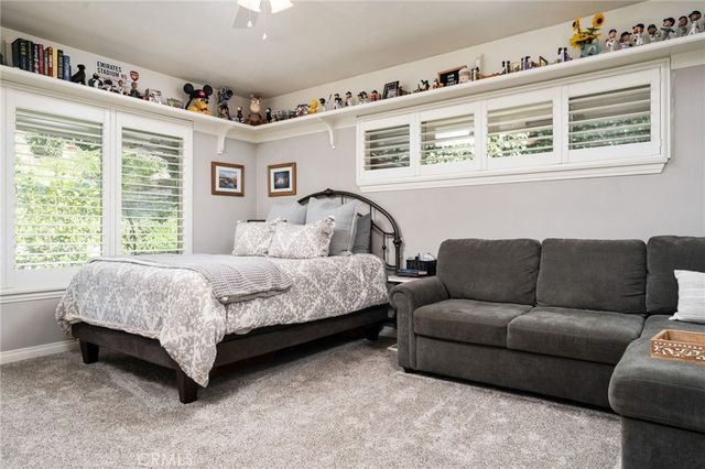 1098 W 25th Street, Upland, CA 91784