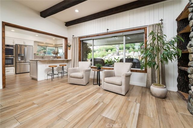 1098 W 25th Street, Upland, CA 91784