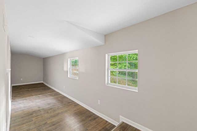 3706 Hemingway Drive, Chattanooga, TN 37406