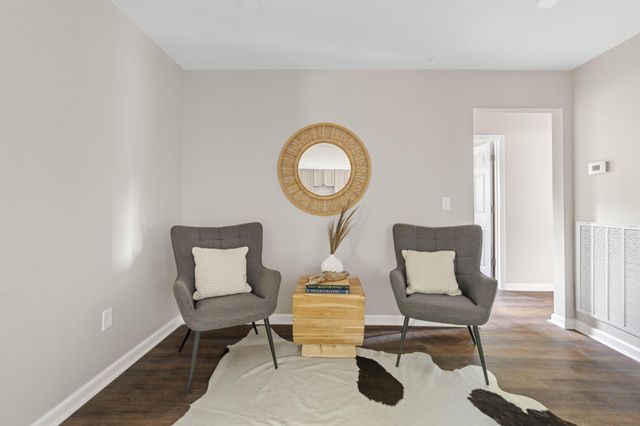 3706 Hemingway Drive, Chattanooga, TN 37406