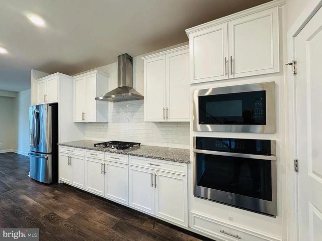 22265 CORNERSTONE CROSSING TER, Ashburn, VA 20148
