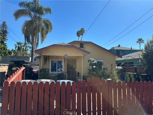 124 N Cedar, Inglewood, CA 90301