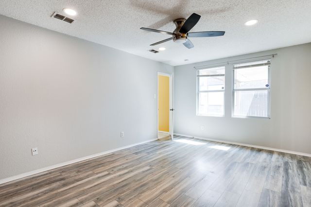 2219 Zion Hill, Grand Prairie, TX 75052