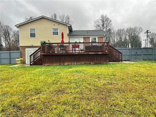 614 White Pines Country Club Road, Mount Airy, NC 27030