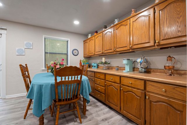 25660 S 625 Road, Grove, OK 74344