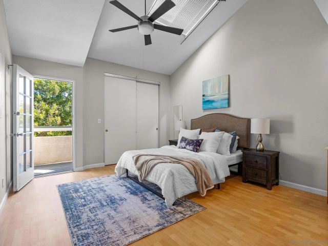 1568 Thomas Ave, San Diego, CA 92109