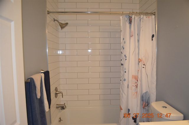 403 Hoover Ave, Benton Harbor, MI 49022